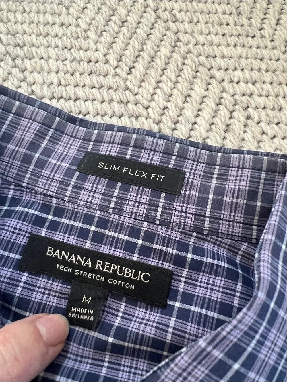 Banana Republic Men's Blue and Light Blue Plaid Button-Down Shirt Slim Flex Fit